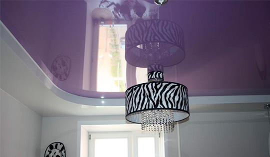 глянцевый потолок