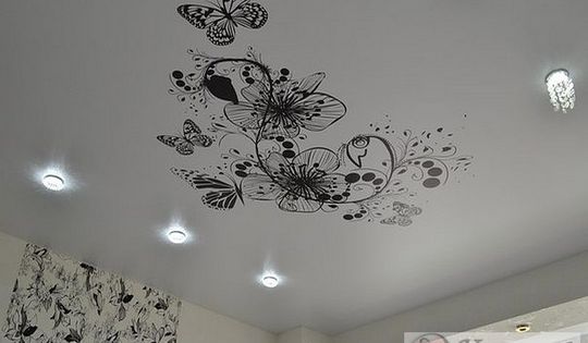 сатиновый потолок