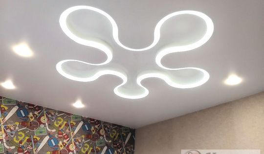 потолок в детскую