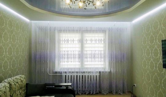 потолок в гостинную